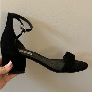 steve madden 2 inch heel